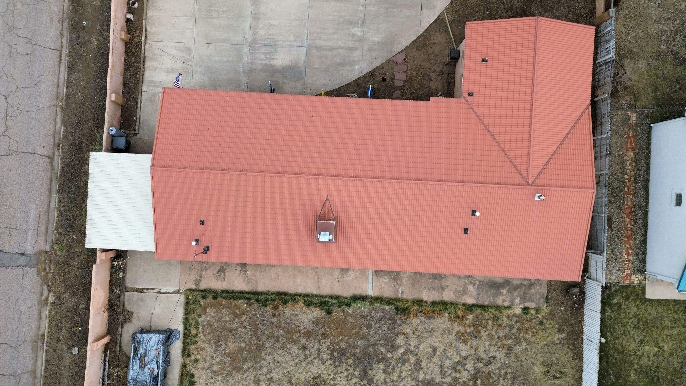 Specialty stile metal roof removal and replacement in Las Vegas, New Mexico
